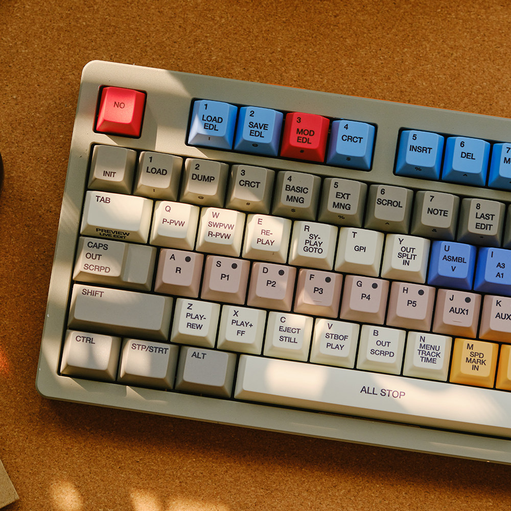 FBB Keycaps S9000 Retro Style  - đánh giá và giá Retro Gaming Keyboard